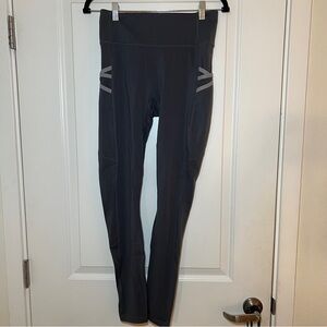 Fabletics Trinity Motion365® High-Waisted Legging Size M